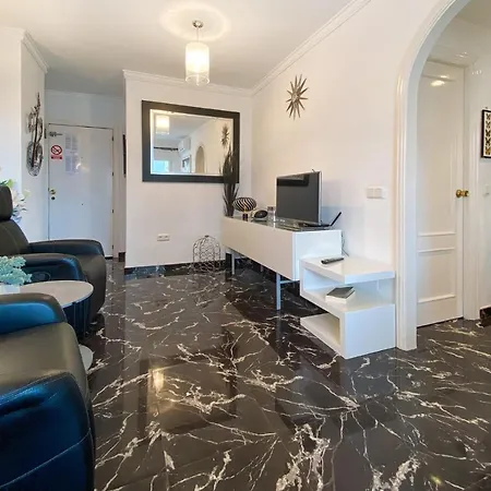 Stella Maris فوينخيرولا