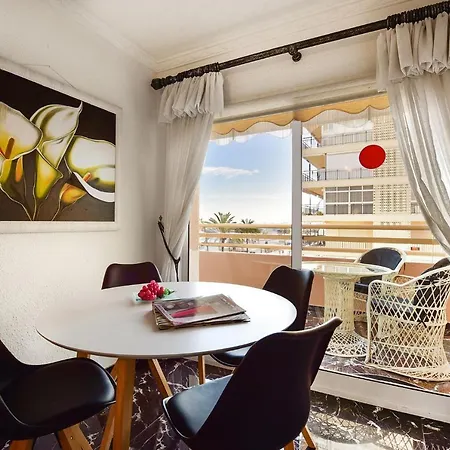 Stella Maris Hotel *